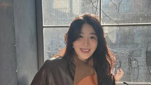 Davichi’s Lee Hae-ri, wearing the atmosphere[Star’s Fashion]