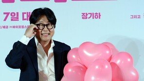 Kim Yun-seok, transformed from a cruel devil to a preacher of love!