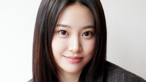 Jo Hye-won from Weekly signs exclusive contract with Keyeast… Acting career begins in earnest