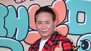 Lee Bong-won, thumbs up!