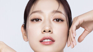 Park Shin-hye, All-time Legend… More Gorgeous Beauty as She Gets Closer[Photoshoot]