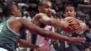 [NBA]LA레이커스, 11연승…디트로이트 파죽의 3연승