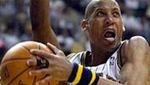 [NBA] 인디애나, PO 8강 첫판 승리