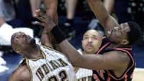 [NBA]인디애나, '게릴라작전'으로 뉴욕 대파