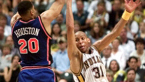 [NBA]인디애나 ＂뉴욕서 끝보자＂…6차전 원정 축배 노려