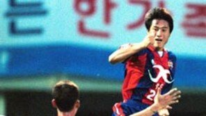 [프로축구]LG 왕정현 ＂근성 생겼나?＂ 해트트릭
