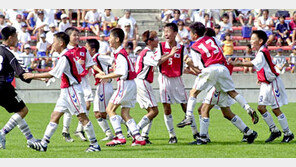 [축구/한일소년대회]연촌초등 연장전끝 우승 감격