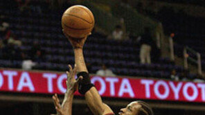 [NBA]앨런 아이버슨 발목부상
