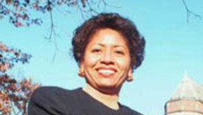 [인물주가/상한가]아이비리그 첫 흑인여자 총장 시몬스