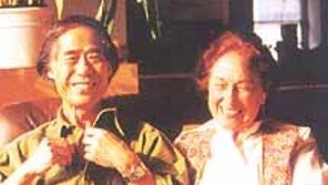 [인물주가/상한가]370억대 그림-건물 기증 김보현화백