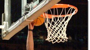 [NBA포토]애교로 봐주세요…