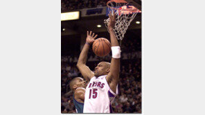 [NBA포토]＂헤딩슛으로 한골 더?＂