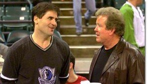 [NBA포토]＂제가 괴짜 구단주 마크 큐반입니다＂