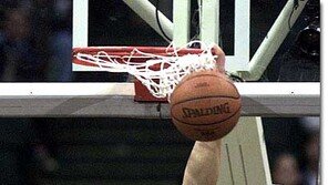 [NBA포토]＂저 힘 좋아요＂