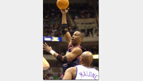 [NBA포토]＂나도 배달 잘해 ＂