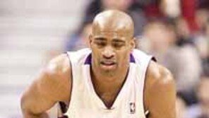 [NBA]카터 또 부상…올스타전 출전 불투명