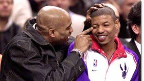 [NBA포토] ＂형 은 왜 이렇게 귀여운거야＂