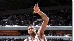 [NBA포토]＂넘어간다＂