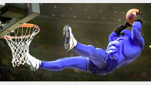 [NBA 포토]날으는 마스코트