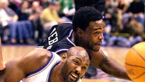 [NBA포토]'공은 먼 곳에'