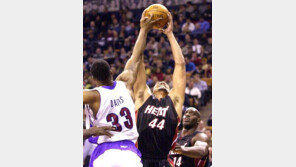 [NBA포토]'인간 바리케이트'