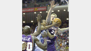 [NBA포토]＂비켜!＂