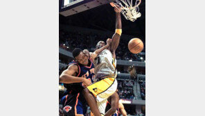 [NBA포토]＂헛힘만 썼네＂