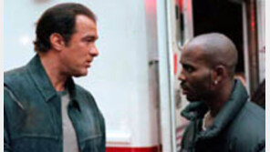 [국외 박스오피스]조엘 실버, 6번 째 연속 스트라이크