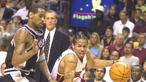 [NBA포토]＂날 막겠다고＂