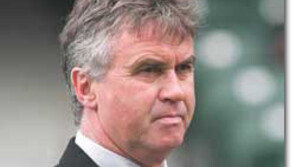 [대표팀]히딩크 ＂거 참, 꼭 필요한데…＂