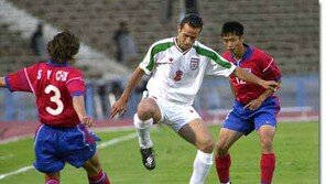 [축구 포토]'샌드위치 마크'