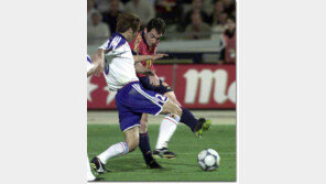 [축구 포토]＂아직 우리에겐 안돼＂