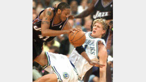 [NBA포토]＂좀 비켜봐＂