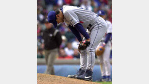 [야구 포토]'어이쿠'