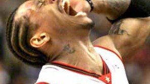 [NBA]아이버슨 54점 반격…필라델피아, 토론토 격파