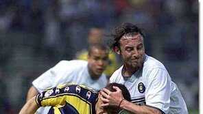 [축구 포토]＂이거봐! 안보이잖아＂