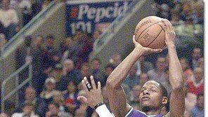 [NBA 포토]'안정된 자세'