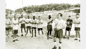 [축구 포토]정몽준위원장 DMZ서 축구