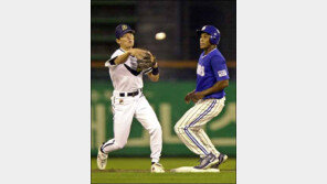 [프로야구]“여유있게”