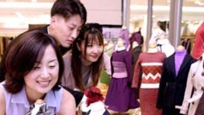 [패션 포토뉴스]소인국의 가을패션?