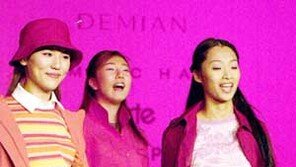 [패션 포토뉴스]여성 캐주얼 가을 패션 쇼