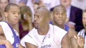 [NBA]＂덩그슛만 없지, 옛날과 똑같네＂…조던 팀 청백전 공개