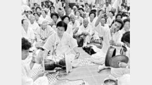 [인문사회]한국의 시대 온다 '신바람 한국 가미카제 일본'