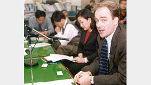 [금융]IMF서울소장 ＂경기회복 위해선 재정-통화확대를＂