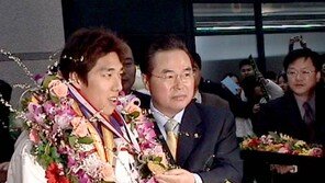 [동계올림픽]김동성 ＂2006년 목표로 다시 뛰겠다＂