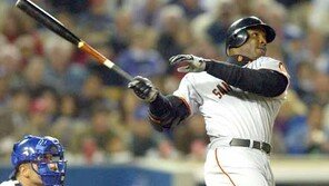 [美프로야구]＂어! 또 넘어가네＂