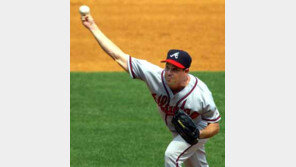 [MLB뉴스]매덕스, 허리 또 삐끗