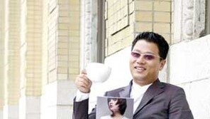 [스타일]'Mr.코즈모폴리턴' 패션평론가 심우찬씨