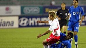 [축구/한국-쿠웨이트 평가전]이천수 환상프리킥 한국 살렸다