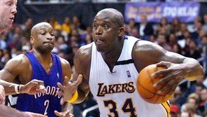 [NBA 포토]‘공룡의 질주’